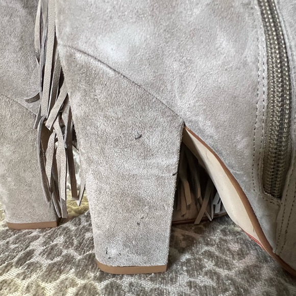 Booties - Picture 5 of 7